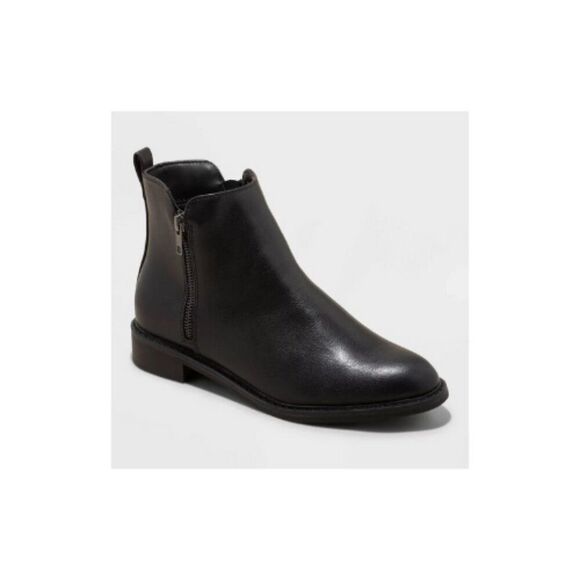 Women's Brenna Ankle Boots with Memory Foam Insole Universal Thread Black 8 NIB - Picture 1 of 5